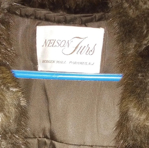 Nelson Furs Vintage Fur Coat - Picture 2 of 5
